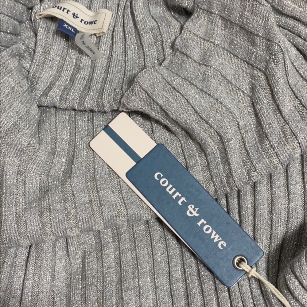 COURT AND ROWE Metallic Mock Neck Ribbed Sweater - Picture 5 of 8